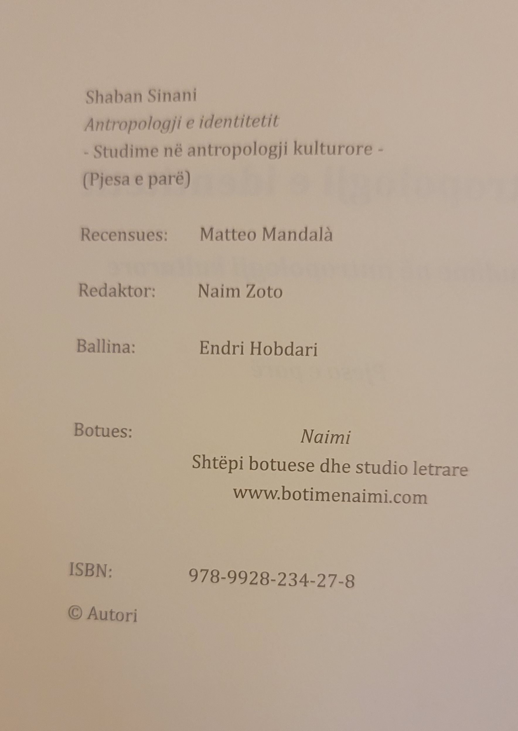 befontespic, Antroplogji e identitetit.jpg